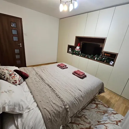 Colibri Apartment *